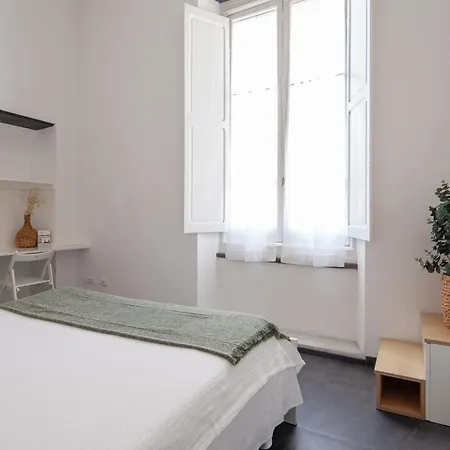 Dal Sarto Nel Palazzo Del 1600 * Ла-Спеція